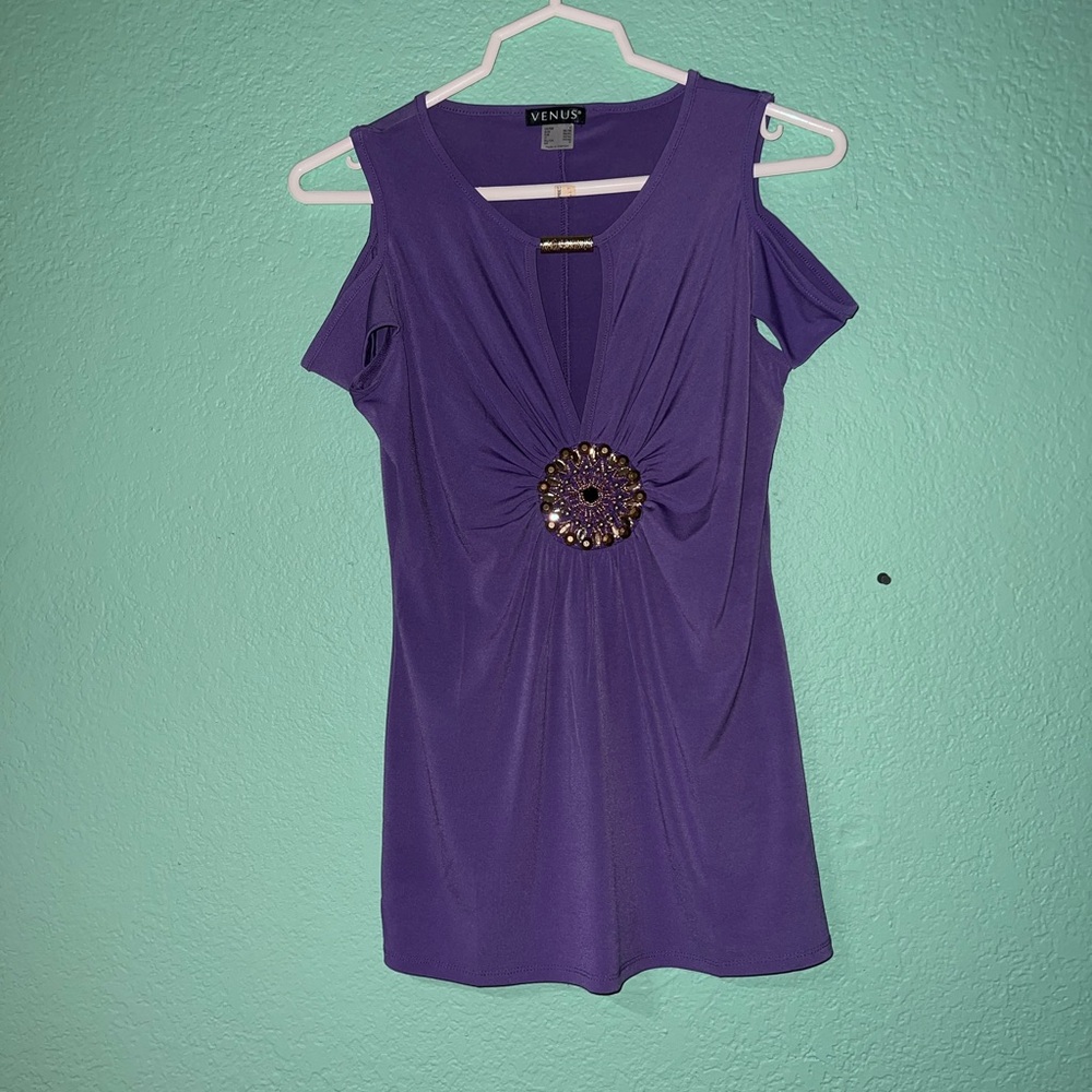VENUS Purple Cold-Shoulder V-Neck Tunic with Jeweled Medallion